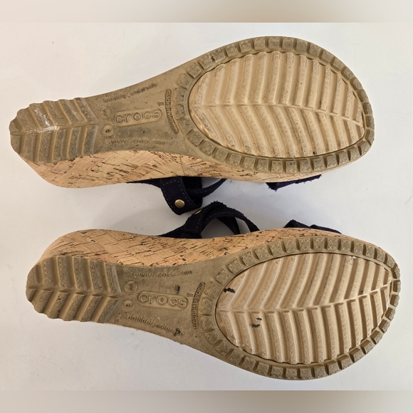 Crocs A-Leigh Shimmer Leather Cork Wedge Sandals Women's 6W Strappy Slip On Blue - Picture 8 of 8